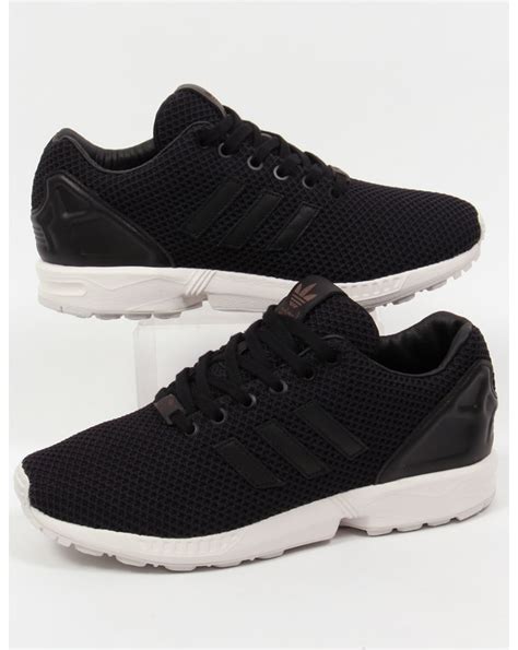 adidas Originals ZX Flux trainers in Black and White 